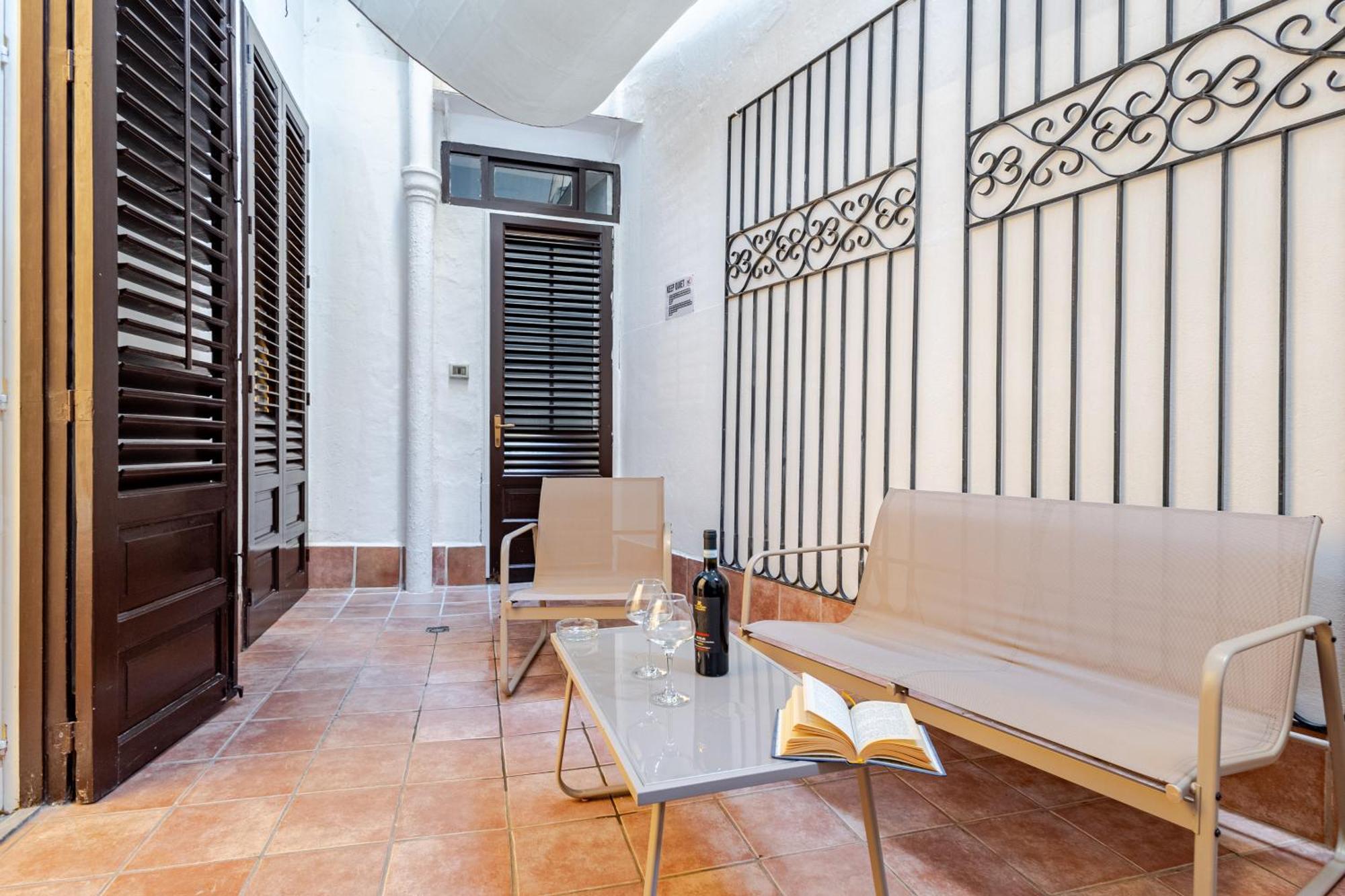Liberty Boutique Apartment パレルモ エクステリア 写真